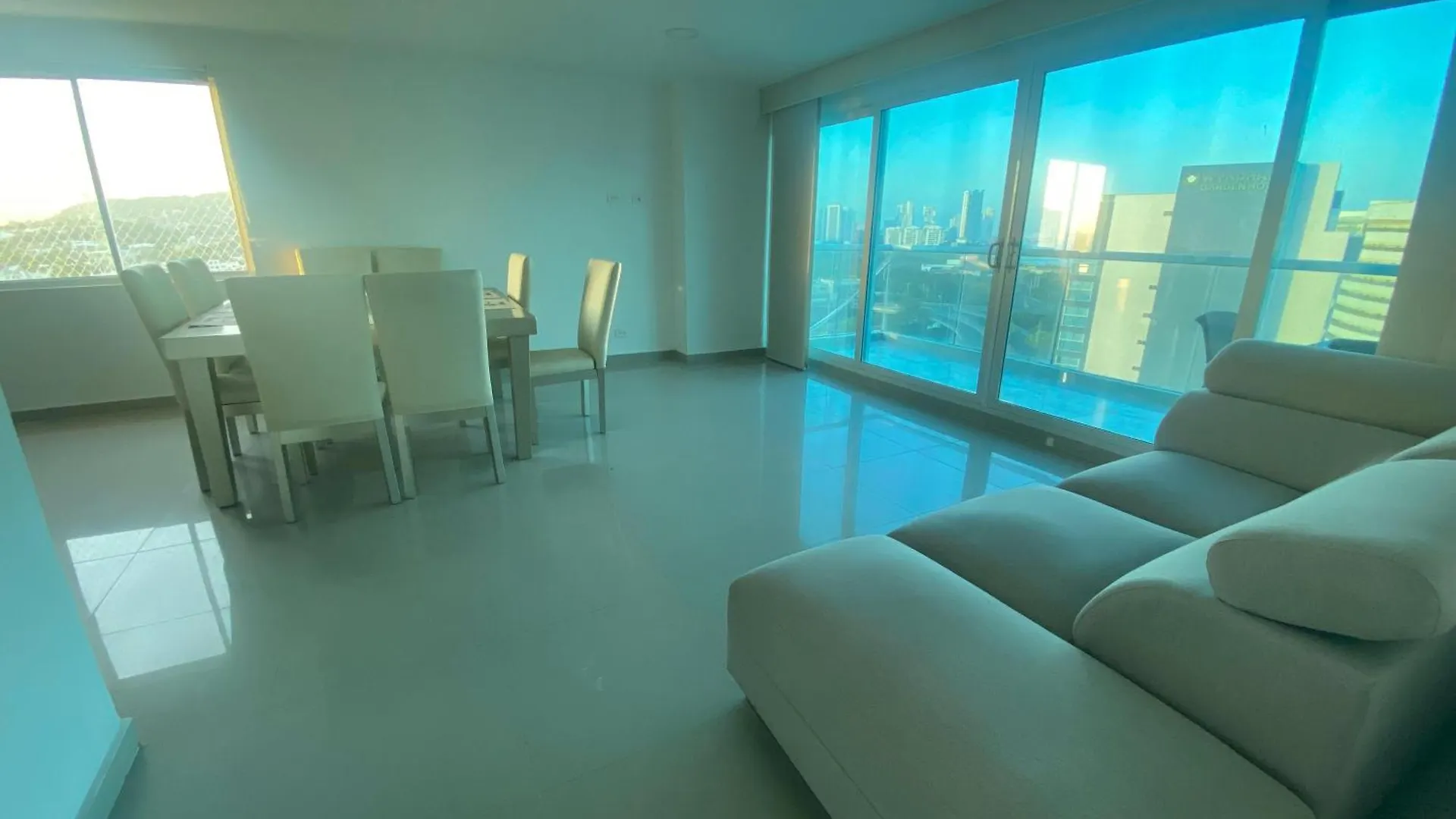 Apartamento En Cartagena Crespo Con Vista Al Mar Y Ciudad 0*,  Colombia